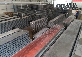 桁架萝莉社APP下载